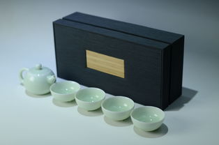 龍泉青瓷上海精品會館 以金屬為骨，續寫千年瓷韻